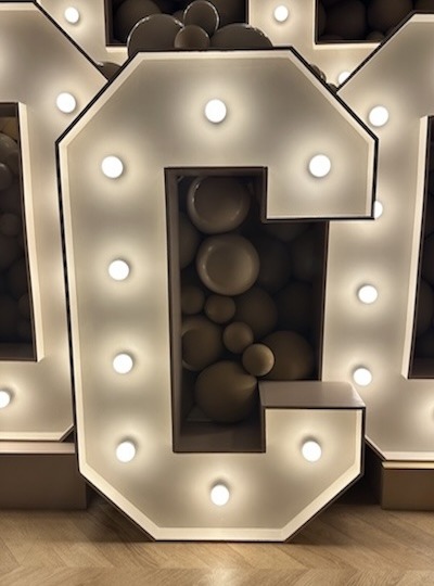 decoratrice evenement bordeaux lettre c